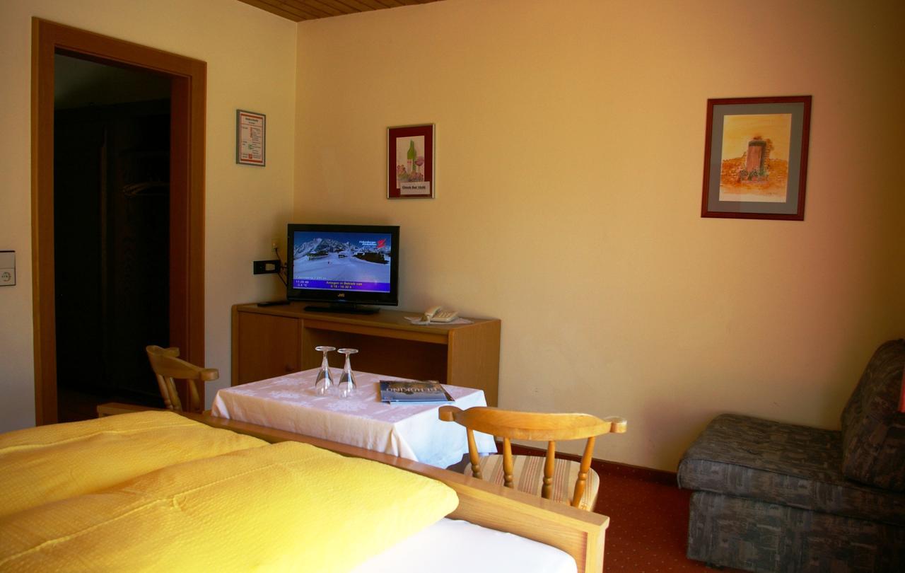 Appartementhaus Sennhuettn 핑켄베르그 외부 사진
